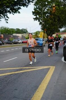 Runner Photo 4197260