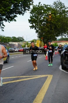 Runner Photo 4197277