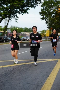 Runner Photo 4197301