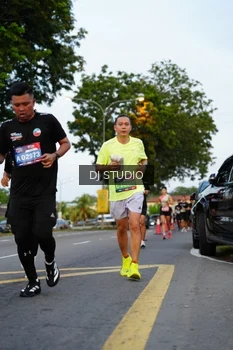 Runner Photo 4197328