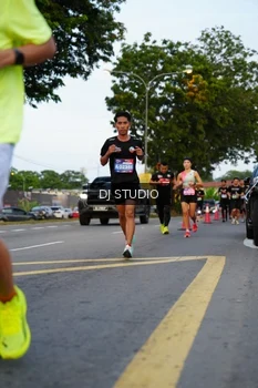 Runner Photo 4197346