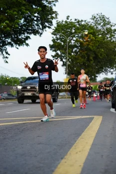 Runner Photo 4197350