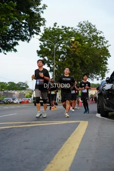 Runner Photo 4197389