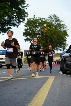 Runner Photo 4197402