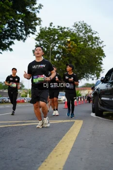 Runner Photo 4197405