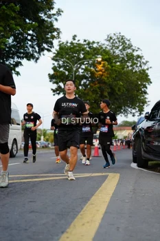 Runner Photo 4197407