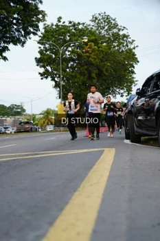 Runner Photo 4197425