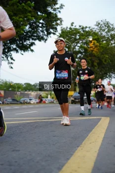 Runner Photo 4197455