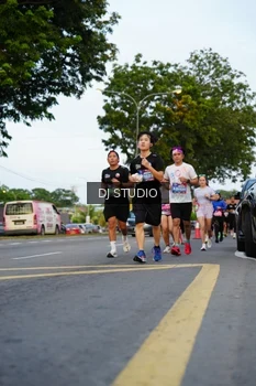 Runner Photo 4197481