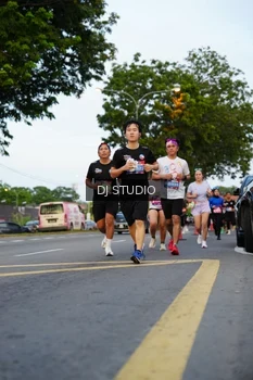 Runner Photo 4197484