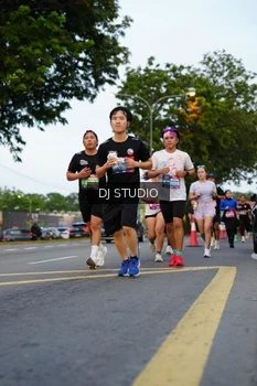Runner Photo 4197490