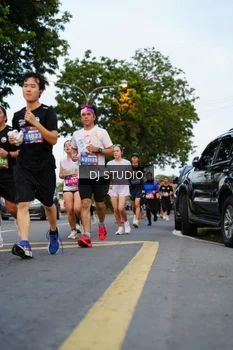 Runner Photo 4197495