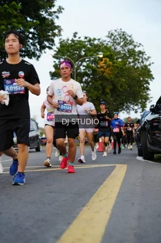 Runner Photo 4197500