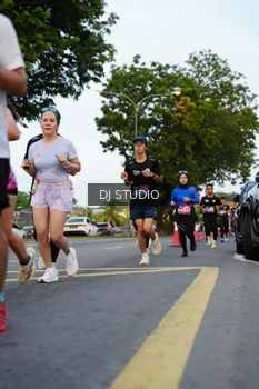 Runner Photo 4197510