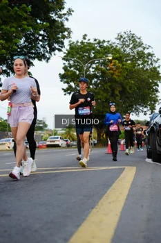 Runner Photo 4197514