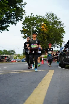 Runner Photo 4197562