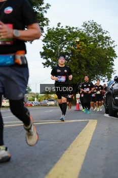 Runner Photo 4197589