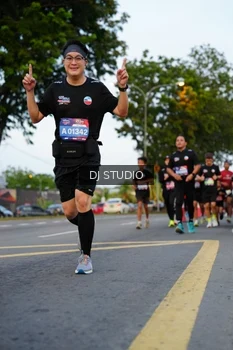 Runner Photo 4197599