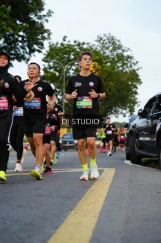 Runner Photo 4197632