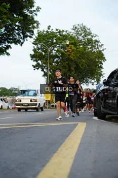 Runner Photo 4197646