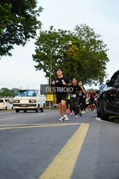 Runner Photo 4197647