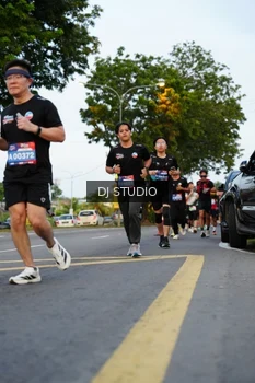 Runner Photo 4197665