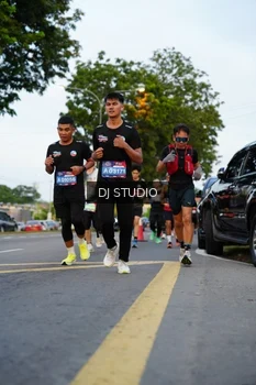 Runner Photo 4197697