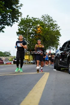 Runner Photo 4197722