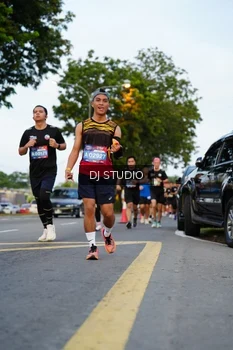 Runner Photo 4197742