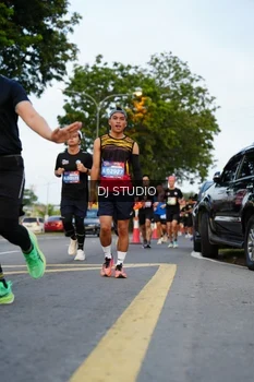 Runner Photo 4197745