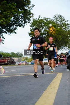 Runner Photo 4197758