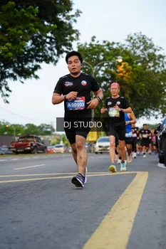 Runner Photo 4197761