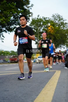 Runner Photo 4197767
