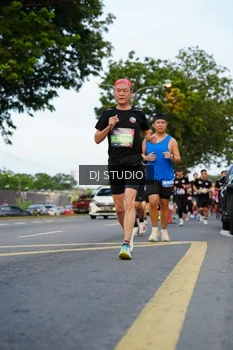 Runner Photo 4197770