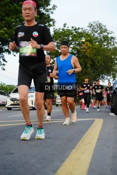 Runner Photo 4197777