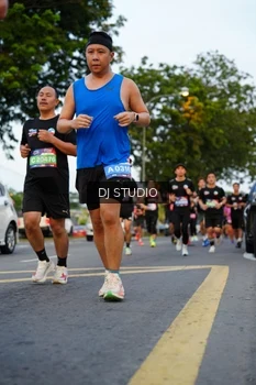Runner Photo 4197780