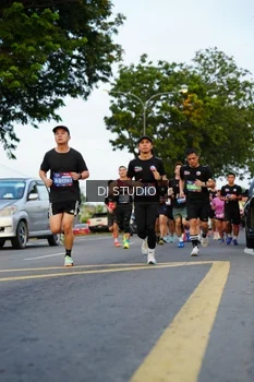 Runner Photo 4197788