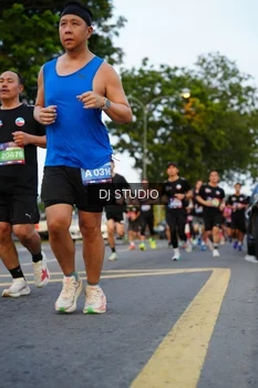 Runner Photo 4197789