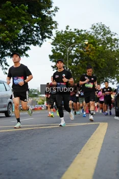 Runner Photo 4197792