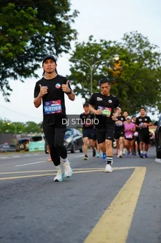 Runner Photo 4197798