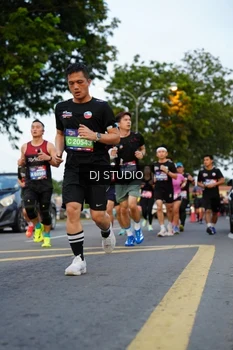 Runner Photo 4197803