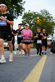 Runner Photo 4197824