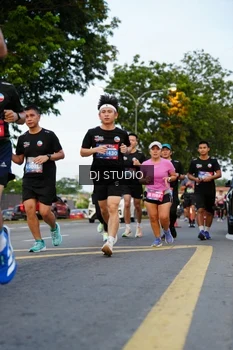Runner Photo 4197825