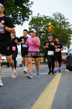 Runner Photo 4197826