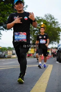 Runner Photo 4197841