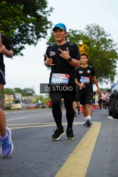 Runner Photo 4197846