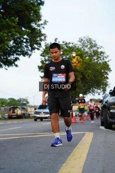Runner Photo 4197848