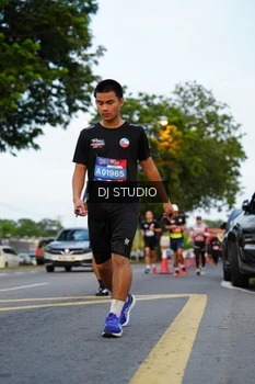 Runner Photo 4197853