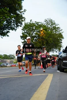 Runner Photo 4197870