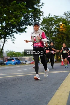 Runner Photo 4197890